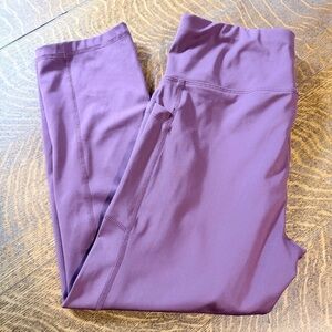 Avia Mauve High-Rise Capri Length Athletic Leggings